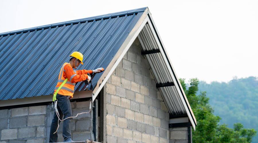Expert Emergency Roof Repairs services in Shapleigh, ME